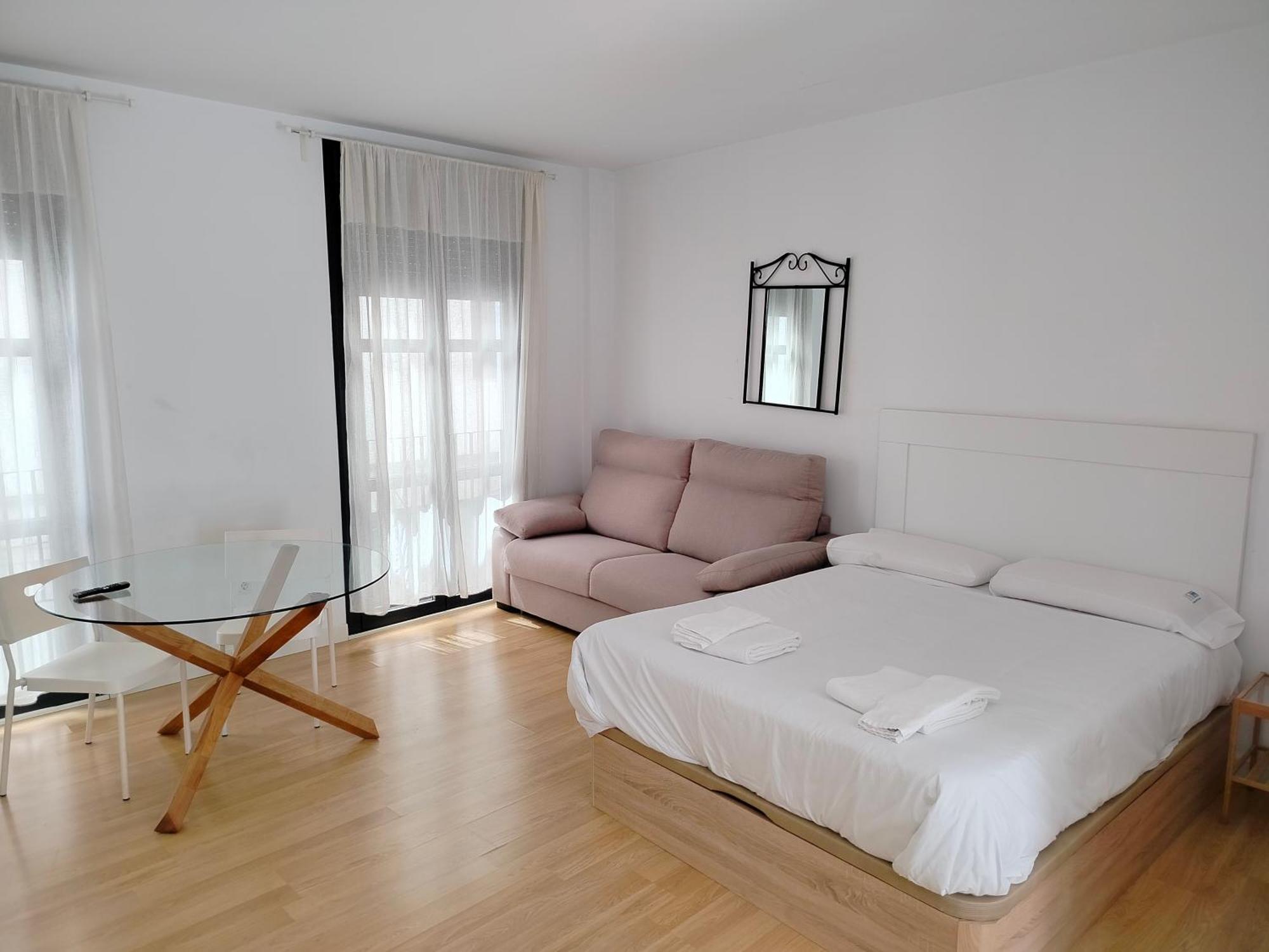 Apartamentos Centro Cordoba By Mira エクステリア 写真